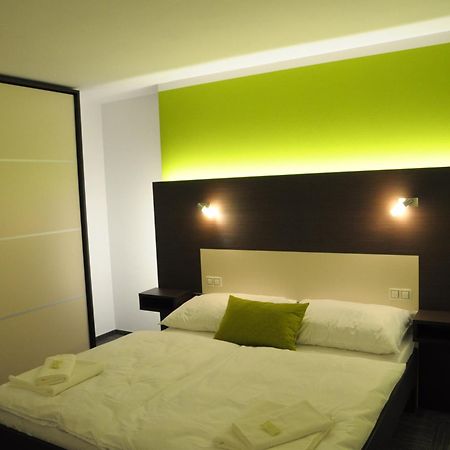 Hotel Kaskada Ledec nad Sazavou Ngoại thất bức ảnh